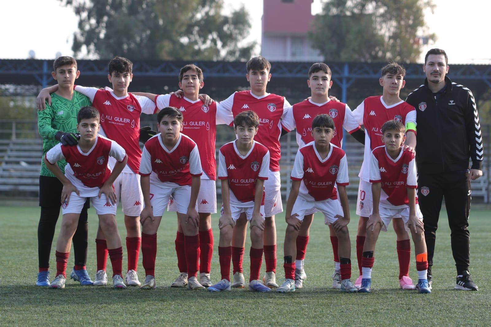 Şampiyon Çocuk FK galeri fotoğrafı 14
