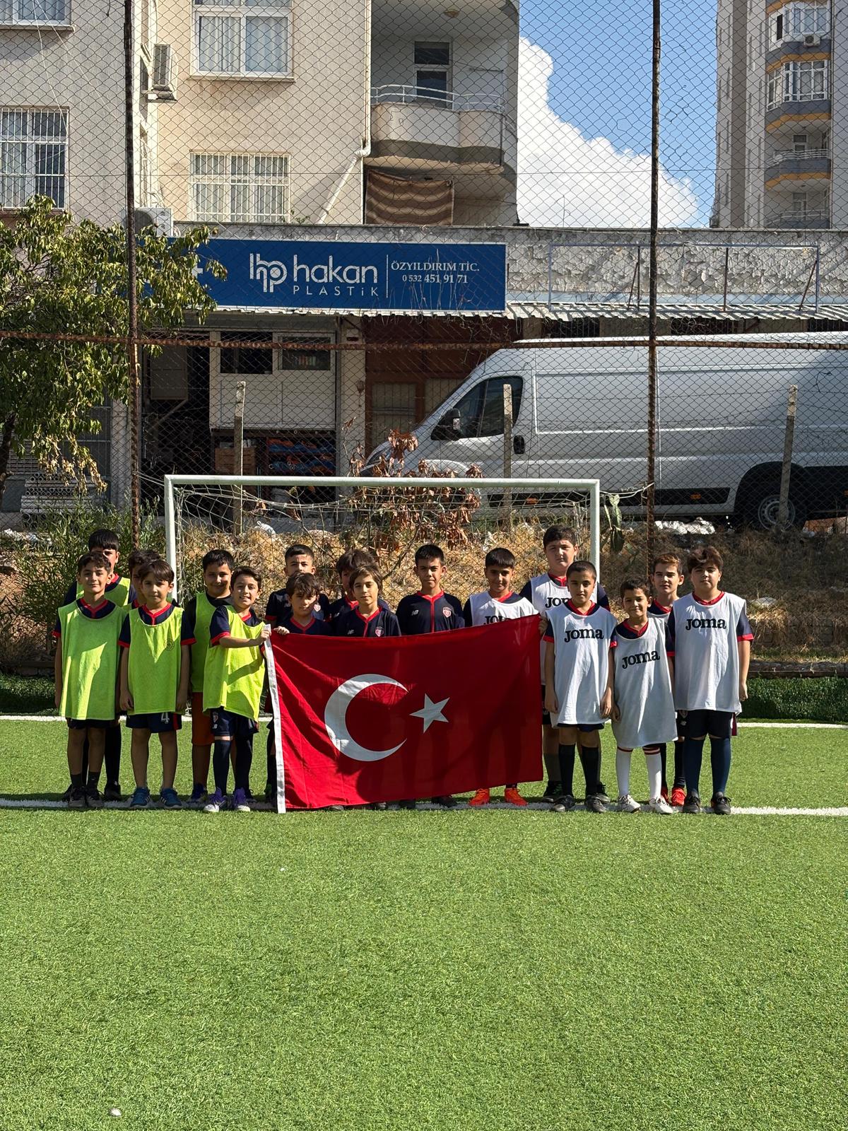 Şampiyon Çocuk FK galeri fotoğrafı 15